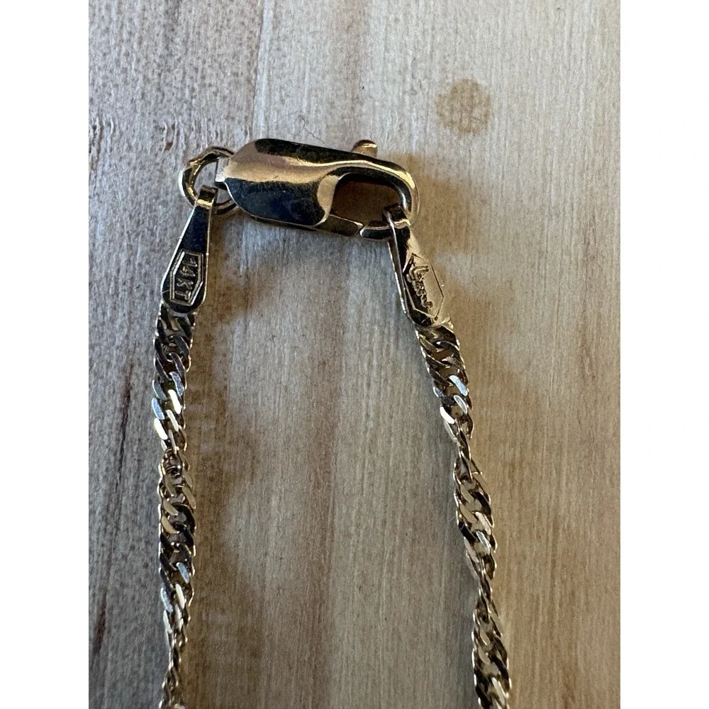 14k Gold Twisted Chain Necklace 2.22 Grams  18.5